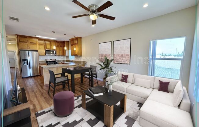 4501 1/2 S GRAMERCY PL