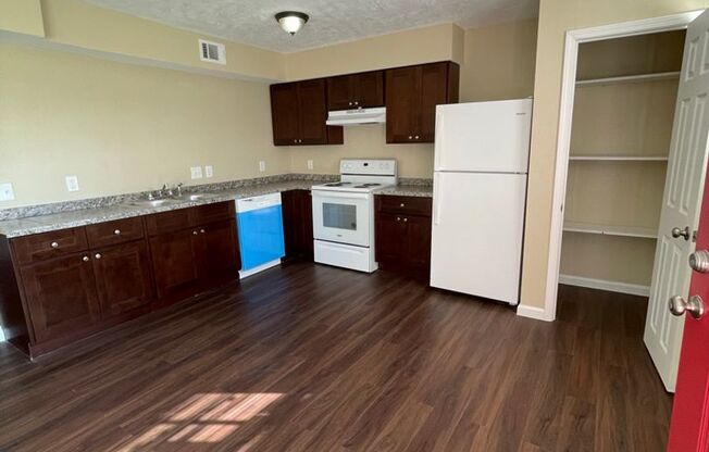 Main Plaza Apartments