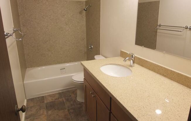 Villa Anita 2231 Franklin Ave E