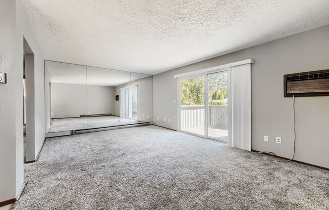 3 beds, 3 baths, $2,250