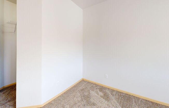1 bed, 1 bath, 821 sqft, $1,050, Unit 4751-201