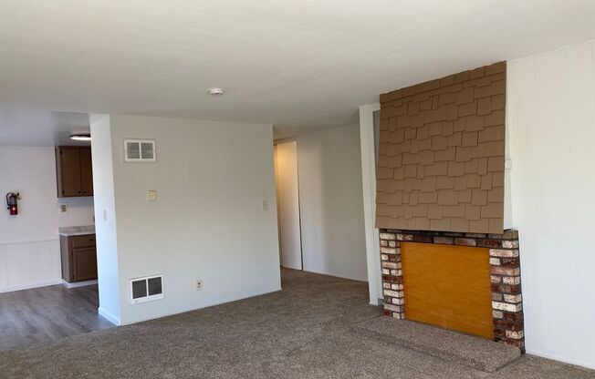 1619 Broadway