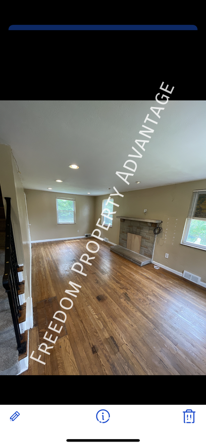 11843 JOAN DR
