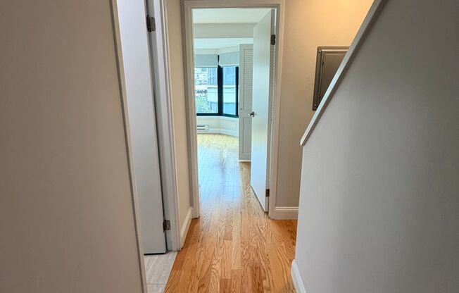 2 beds, 2 baths, $5,250, Unit # 47