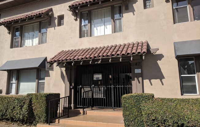 2 beds, 1 bath, $1,995, Unit 12