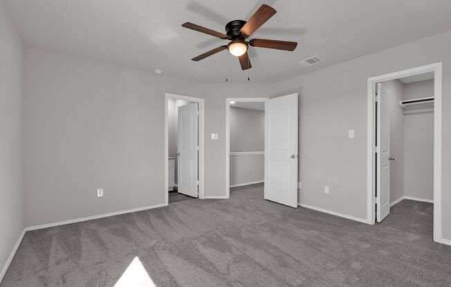 3 beds, 2.5 baths, 1,225 sqft, $1,675, Unit 2