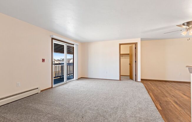 2 beds, 2 baths, 1,100 sqft, $1,299.99, Unit 1270-02