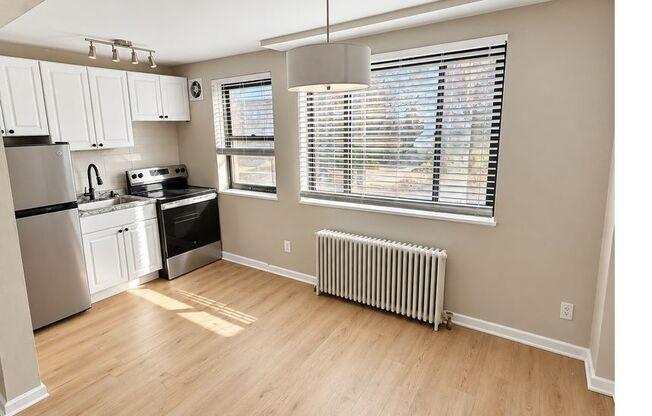 *** Pet Friendly Apartments in Mt. Lebanon * Near Castle Shannon T Stop * Affordable and Spacious Apartments ***