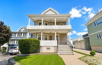 26 AMARANTH AVE