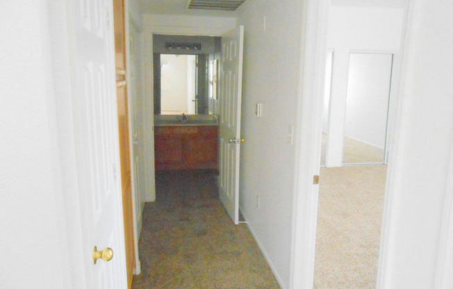 2 beds, 2 baths, $1,325