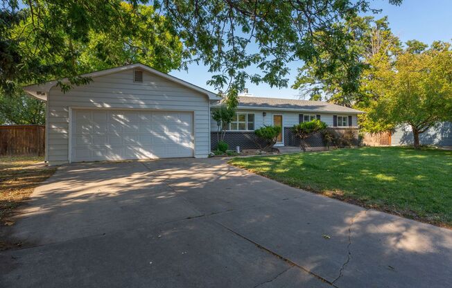 PRICE REDUCTION FOR IMMEDIATE MOVE IN - 4 bed 2.5 bath freshly renovated home West Fort Collins