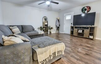 3 beds, 2 baths, $1,500