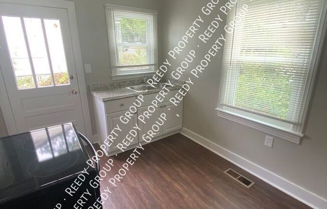 130 Oakdale Ct