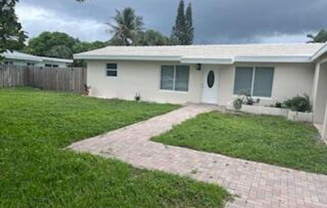 430 NE 37th Street, Boca Raton, FL 33431