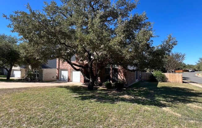 This two-story 3 bedroom and 2.5 bathroom home is for rent in a desirable neighborhood of Forrest Ridge Community in Round Rock Texas.