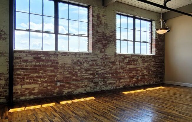 Fantastic loft Condo in Downtown Monroe, NC