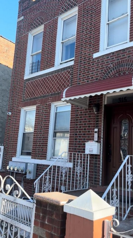 315 LEGION ST
