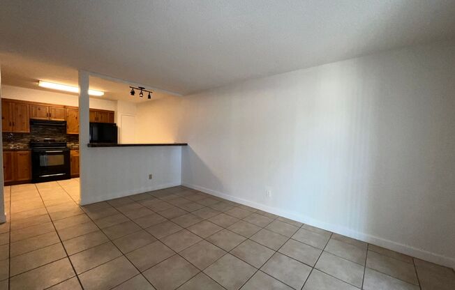 3 beds, 1 bath, $1,495