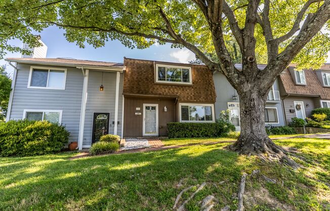 110 Woodlake Drive - Four Seasons Townhome!