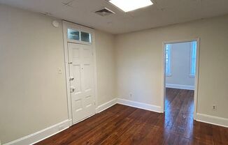 1 bed, 1 bath, $1,025, Unit 303 Walnut Apt 2