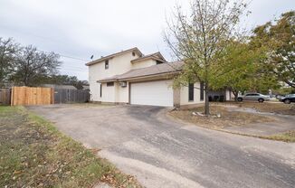 Spacious 3 Bedroom, 2.5 Bath Home w/ Private Office Space in Round Rock