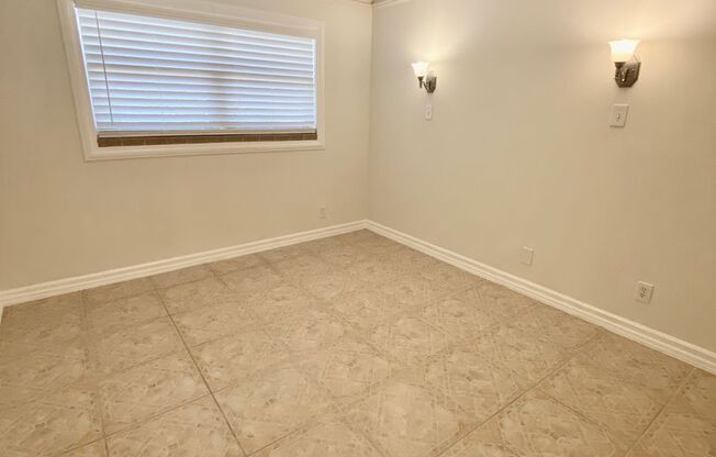 2 beds, 2 baths, $2,350, Unit Apt 204D