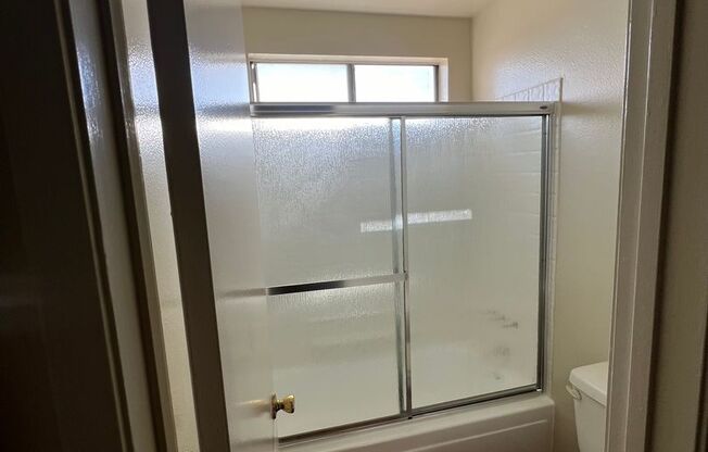 Studio, 1 bath, 465 sqft, $1,525, Unit 46