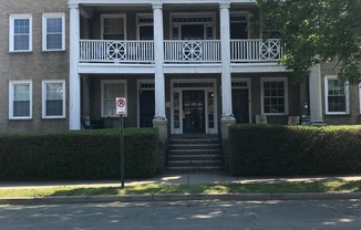 2826 West Grace Street
