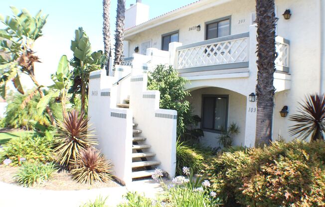 Spacious 2BR/2BA San Diego Condo Featuring In-Unit Washer/Dryer, Balcony & Reserved Parking!