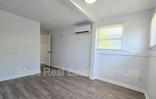 837 10 AVE N