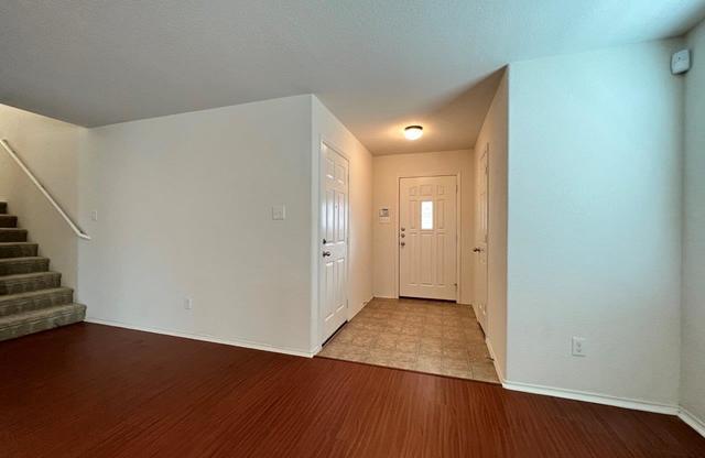 25271 CAMBRIDGE WELL