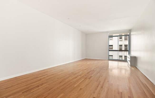 Studio, 1 bath, 571 sqft, $4,800, Unit 4E