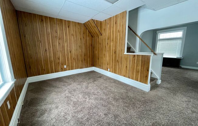 Coraopolis - 2 Bed 2 Bath - Immaculately Maintained!