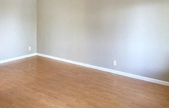 4020 Williams Rd. #1