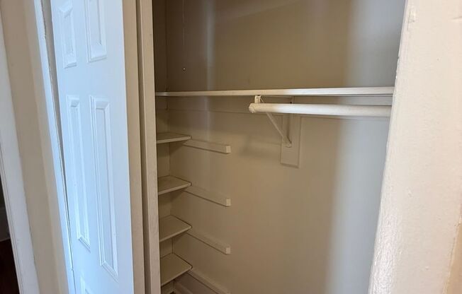 2 beds, 1 bath, 830 sqft, $1,099, Unit 8625C