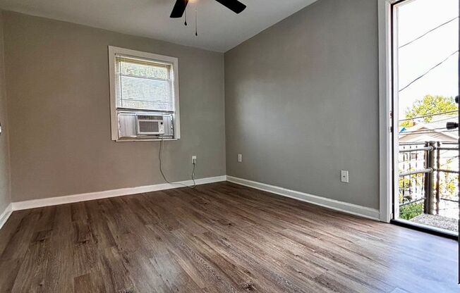 Newly Renovated 2 bedroom! Close to Wright Patt and I-675