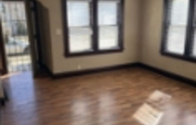 5689-91 North 41st Street