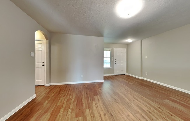 22366 QUEENBURY HLS DR