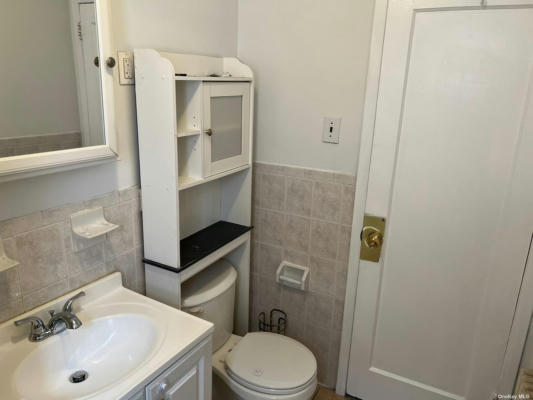 2 beds, 1 bath, $2,950