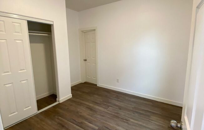 1309 W Taylor