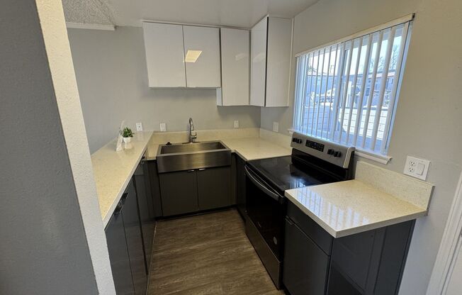 1 bed, 1 bath, 633 sqft, $2,425, Unit 811X1