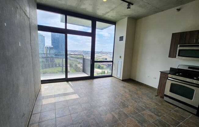Loft Style 1 Bed, 1 Bath with Balcony and City Views