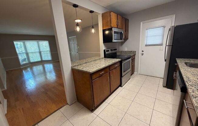2 beds, 1 bath, 900 sqft, $2,299, Unit 202