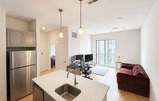 627 - 629 E. Girard Ave.