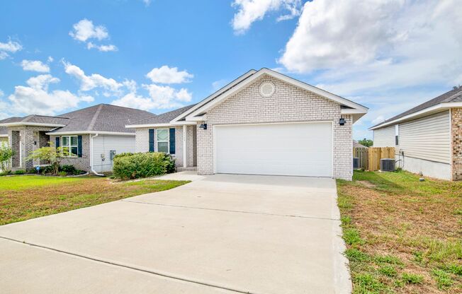 3 Bed 2 Bath - Home in Milton FL