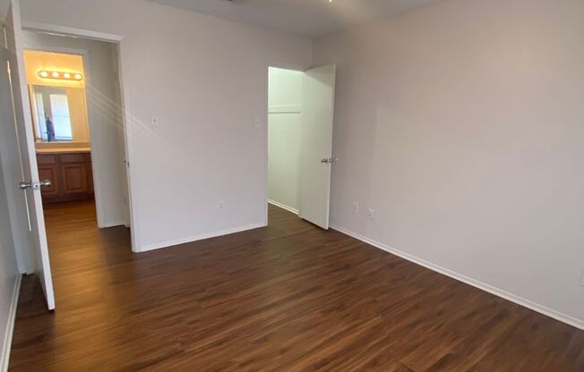 2 beds, 2 baths, $1,149, Unit D-8