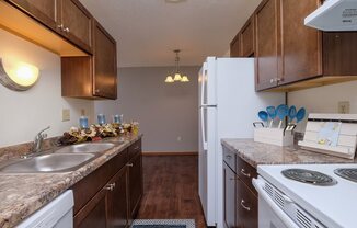 Carlton Place Apartments | 2 Bdrm - Plan A - Kitchen