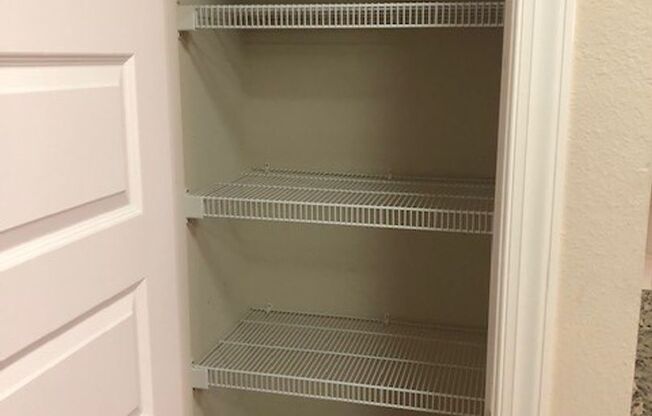 1 bed, 1 bath, 785 sqft, $1,550, Unit 00 - 800324