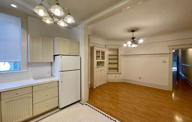 2411-2423 Post Street (1021r)