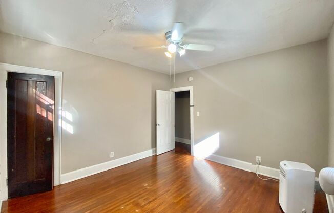 3 beds, 1 bath, 1,000 sqft, $1,500, Unit Unit 1